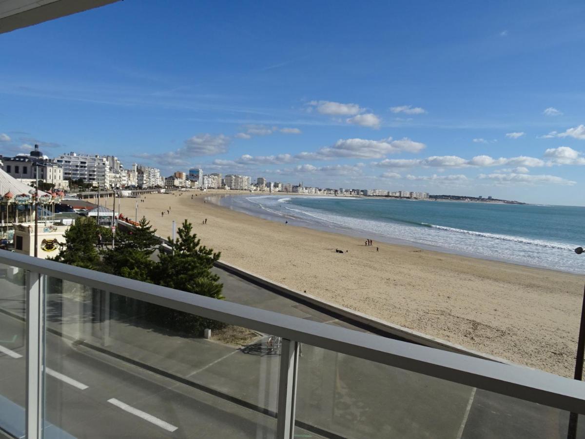 Appartement T2 Face Plage Avec Balcon, Cuisine Equipee Et Tv - Fr-1-92-908 Les Sables-dʼOlonne Exteriér fotografie