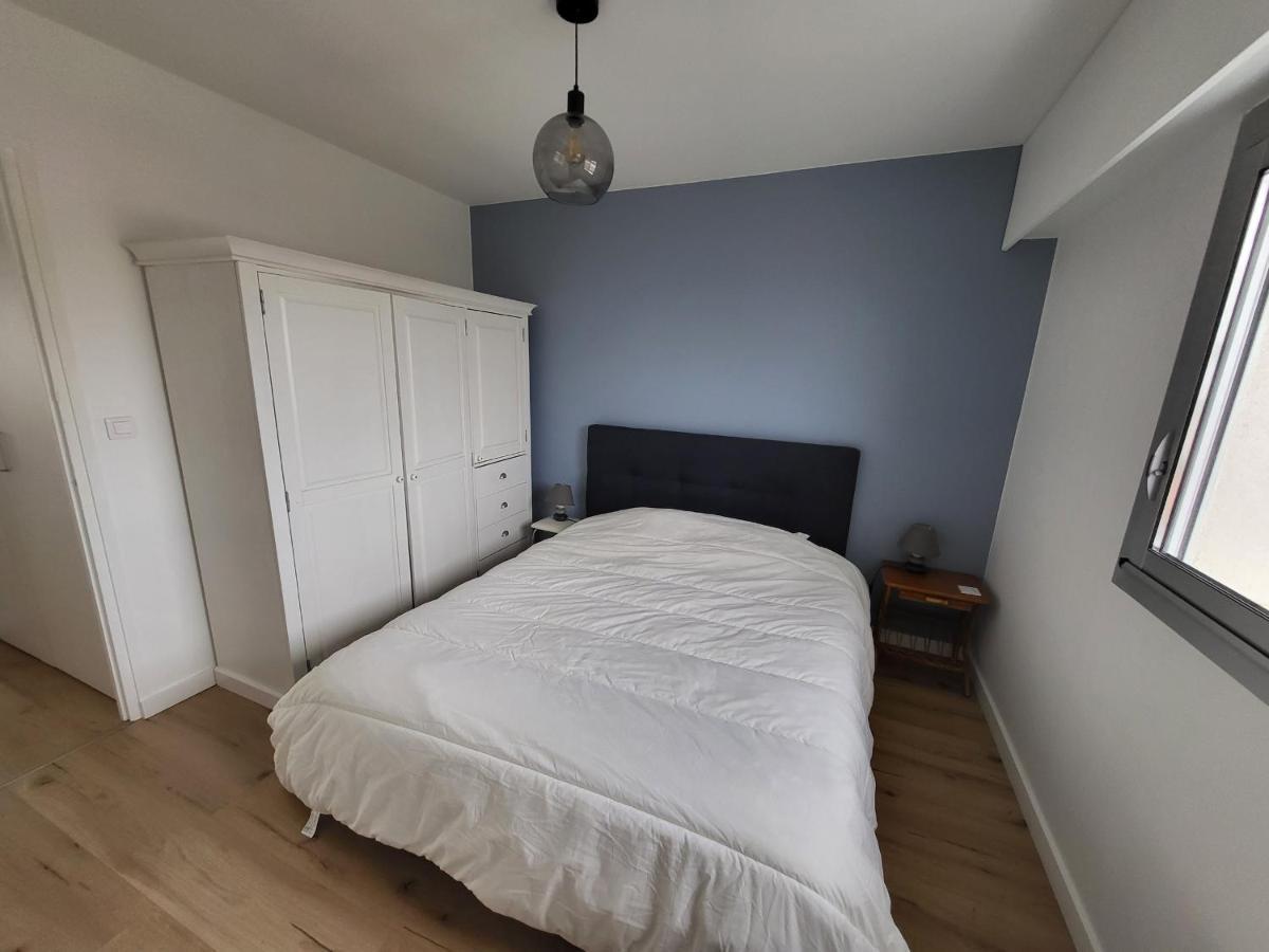 Appartement T2 Face Plage Avec Balcon, Cuisine Equipee Et Tv - Fr-1-92-908 Les Sables-dʼOlonne Exteriér fotografie