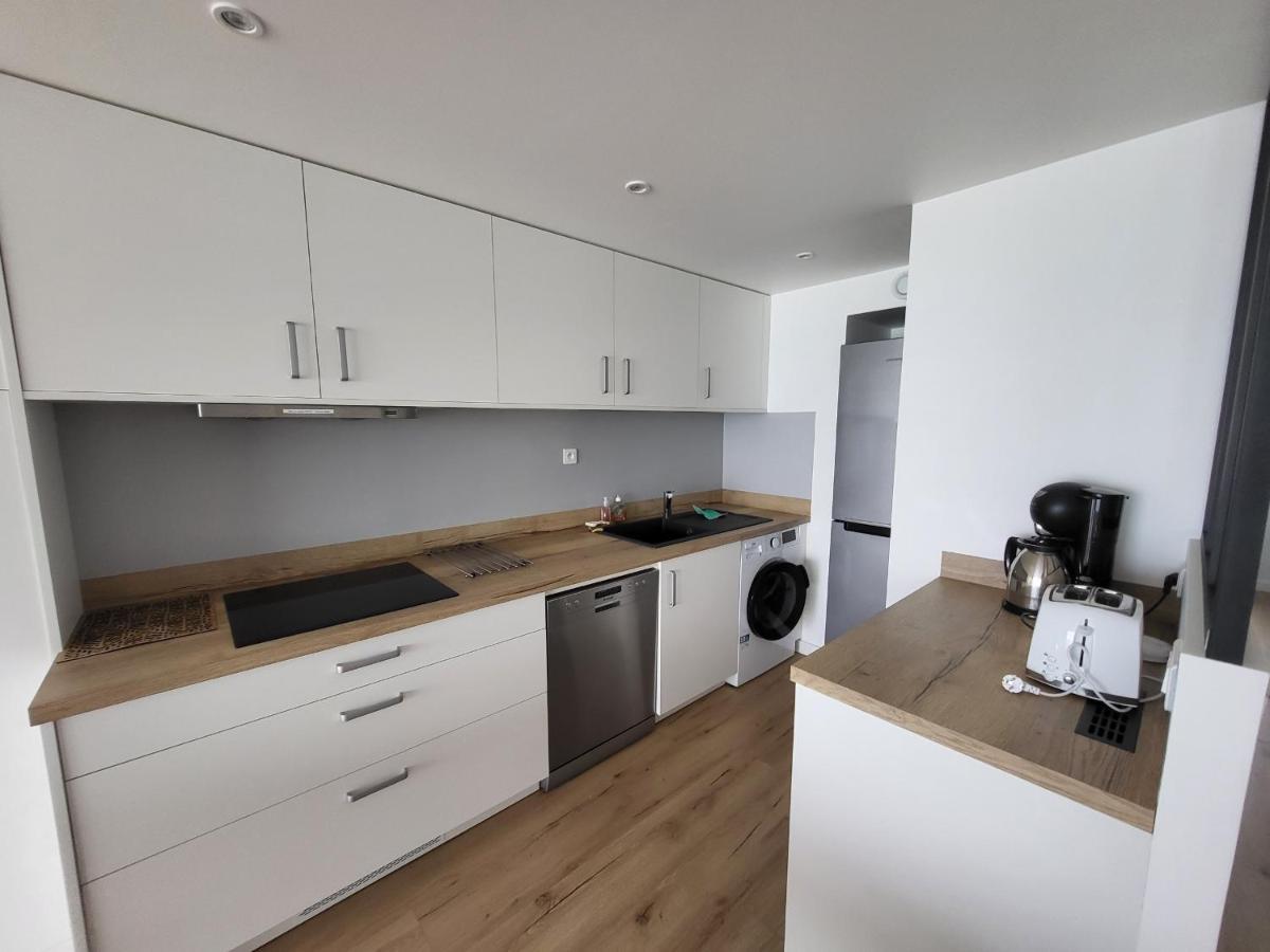 Appartement T2 Face Plage Avec Balcon, Cuisine Equipee Et Tv - Fr-1-92-908 Les Sables-dʼOlonne Exteriér fotografie