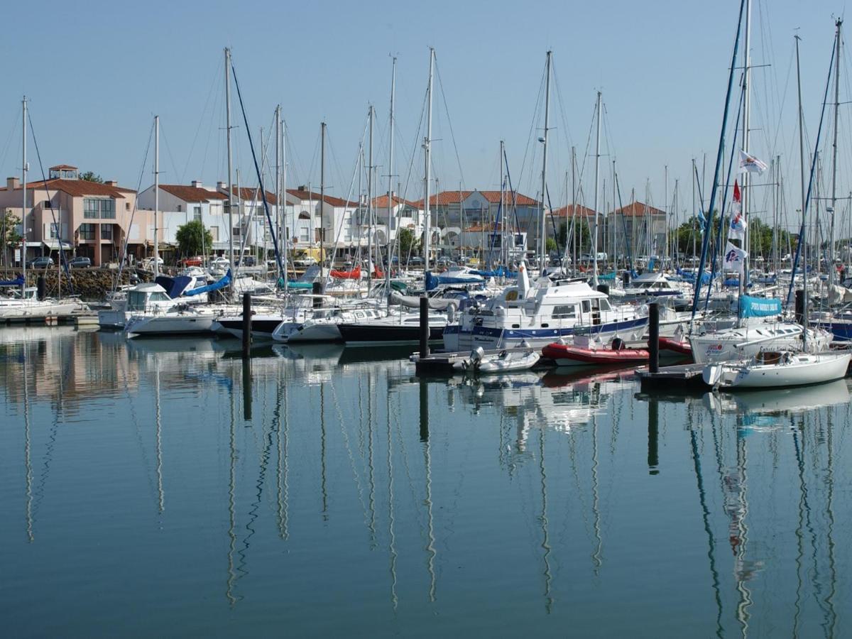 Appartement T2 Face Plage Avec Balcon, Cuisine Equipee Et Tv - Fr-1-92-908 Les Sables-dʼOlonne Exteriér fotografie